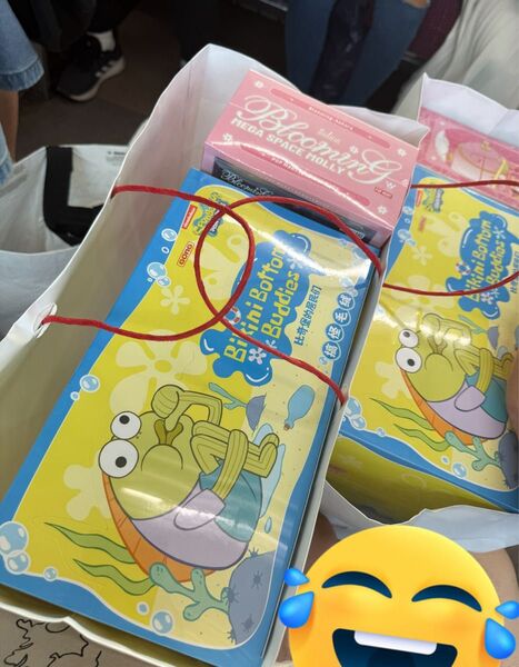 ポップマート スポンジボブ ビキニボトムバディーズ おかしなぬいぐるみシリー 2セット