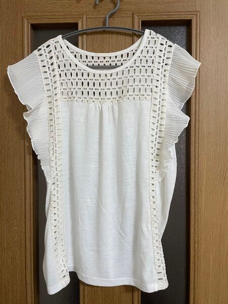 美品 GU ノースリーブ フリル袖 カットソー トップス L