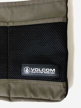 VOLCOM ボルコム D65120JCMIL サコッシュ Sacoche ポーチ Pouch バッグ Bag 肩掛け鞄 ミリタリー色 小物 ヴォルコム 新品 即決 送料無料_画像3