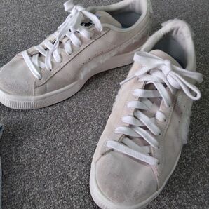 PUMA スウェードプラットフォームトレース スニーカー 24.5cm