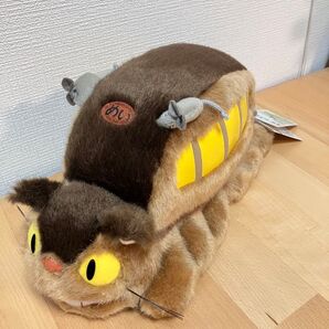 となりのトトロ ネコバス ぬいぐるみ 新品 タグ付き M 森からの贈り物