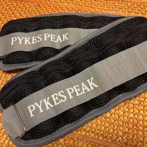 ながら運動の頼もしい味方!PYKES PEAK アンクルウェイト(足首に巻き付けるタイプ)2個セット(各0.5kg) 重さ増減可