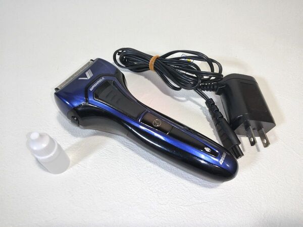 動作確認済み IZUMI 電気シェーバー 4枚刃 IZF-V559