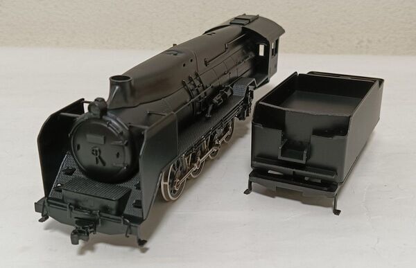 HOゲージ 天賞堂アダチ D51全流蒸気機関車 塗装済キット