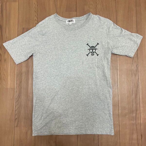 ONE PIECE、半袖tシャツ、メンズMサイズ、ロゴ入り、グレー