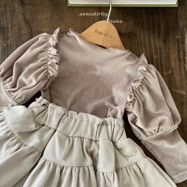 anneshirley ベビー服 ベロアトップス Mサイズ 秋服 冬服 長袖 トップス