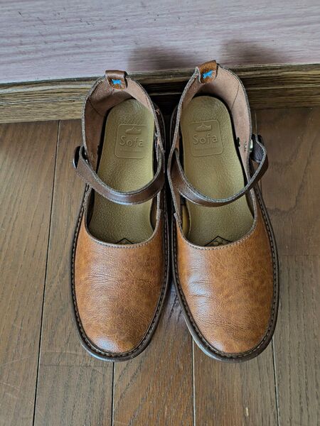 Belle&Sofa ストラップシューズ KAYAK