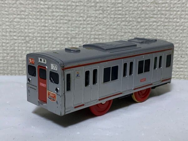 プラレール 相鉄7000系 先頭車 動力車