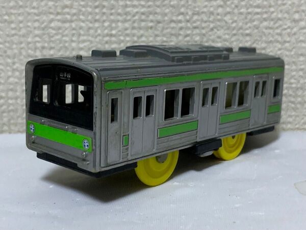 プラレール 205系 山手線 通勤電車ウグイス 動力車 先頭車