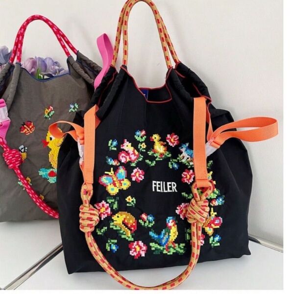 ショルダーベルト付 エコバッグ トートバッグ アヒル M 花柄 黒 ブラック ナイロン 刺繍 人気 可愛い おしゃれ 通学 通勤