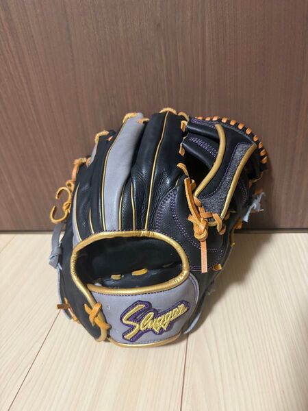 美品 スラッガー オーダー 軟式 内野手 グローブ 野球