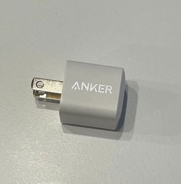 Anker 小型充電器 PowerPort III Nano 20W ホワイト