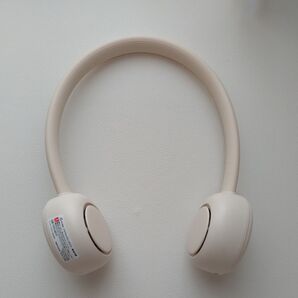 ネックファン 2023年製 HOO-M073 ベージュ 3coins購入品
