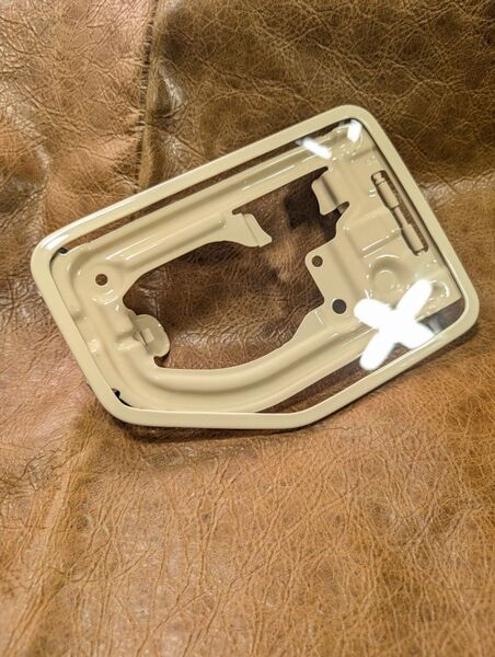 JB64W・JB74W用|純正加工フューエルリッド【シフォンアイボリーメタリック】スズキジムニー★narrowframelid★