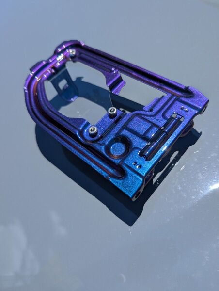 JB64W・JB74W用|フューエルリッド純正加工品【マジョーラ★アンドロメダ2】|スズキジムニー|★peekframelid★