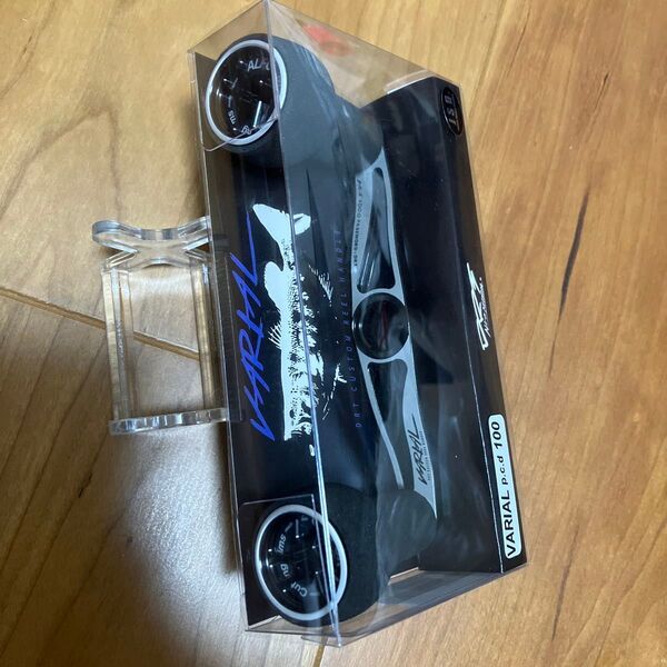 DRTバリアルハンドル100 ナット付き ブラック×ホワイト p.c.d100 CALFORM ver. BLACK×WHITE
