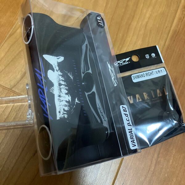 DRTバリアルハンドル87 ナット付き ブラック×ホワイト p.c.d100 CALFORM ver. BLACK×WHITE