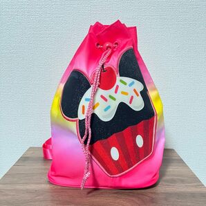 ウォルトディズニージャパン カップケーキ リュック ミッキー