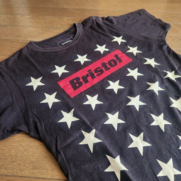 ★F.C.Real Bristol製ボックスロゴ入りの星柄Tシャツ 半袖 FCRB ブリストル#ソフネット#SOPHNET