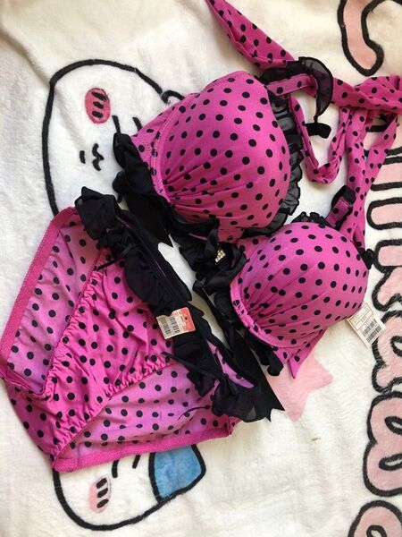 002 エメフィール aimerfeel ブラジャーショーツ セット 廃盤品