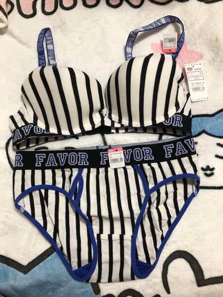 94 エメフィール aimerfeel ブラジャーショーツ セット 廃盤品