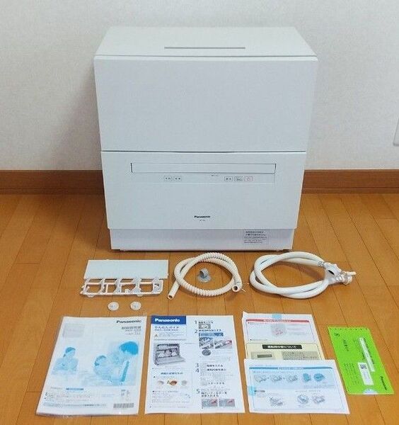 【付属品完備】Panasonic パナソニック NP-TA4 食洗機 電気食器洗い乾燥機 ストリーム除菌洗浄 5人用 ホワイト