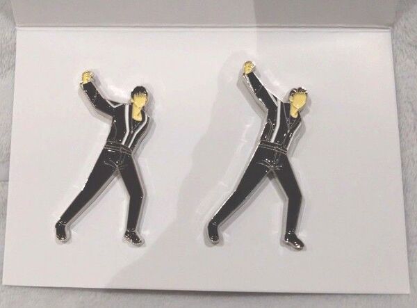 東方神起 ニコイチピンズ