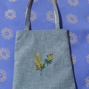 ハンドメイド ミモザ刺繍バッグ