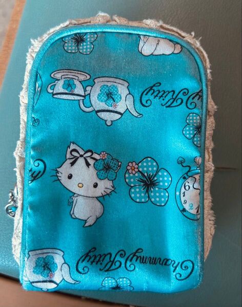 Sanrio 激レア!チャーミーキティ ブルーレースポーチ マルチケース ポーチ