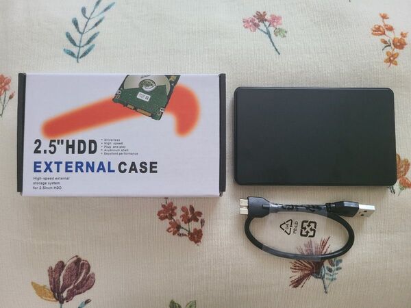ポータブルHDD 750GB USB3