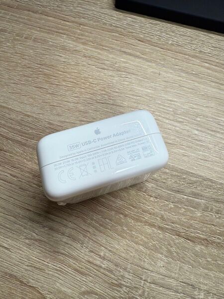 Apple USB-C電源アダプタ35W デュアル