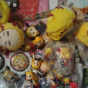 鬼滅の刃 煉獄 杏寿郎 無限列車 希少品 ブロマイド コースター 全集中 缶バッチぬいぐるみ アクスタ 雑貨 アニメ