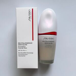 SHISEIDO 資生堂 エッセンス スキングロウ ファンデーション