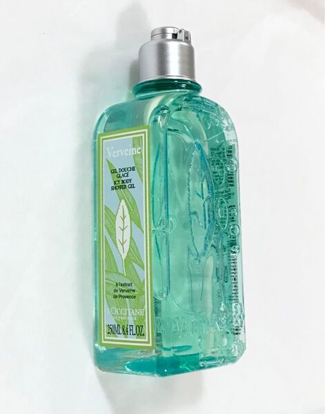 L’OCCITANE ロクシタン ヴァーベナ フローズンシャワージェル 250ml 新品未開封