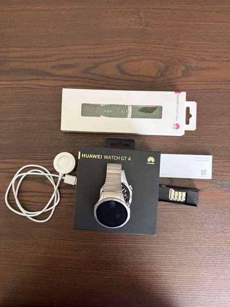 HUAWEI WATCH GT4 46mm グレー (バンドのおまけ付き)