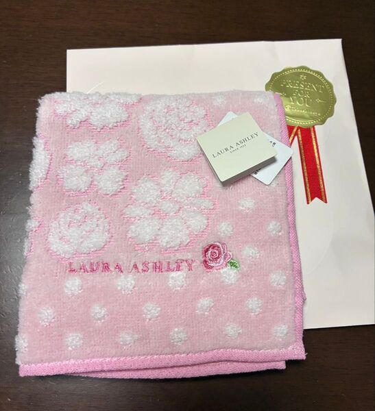 ◆ LAURA ASHLEY ローラアシュレイ ◆花柄 タオルハンカチ ピンク バラ