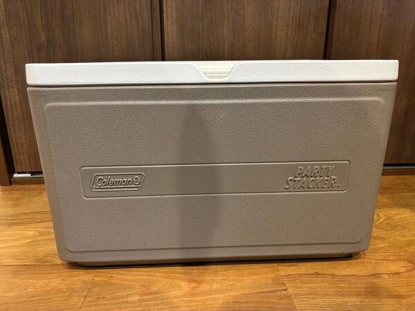 廃盤品 希少カラー コールマン パーティスタッカー 33QT