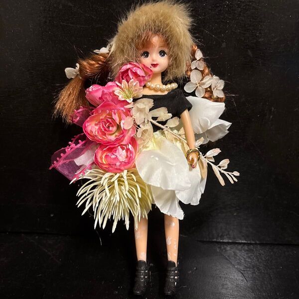 リカちゃん 人形 リメイク ハンドメイド 衣装 着物 ヘアセット 1点物 ② 昭和レトロ 女の子