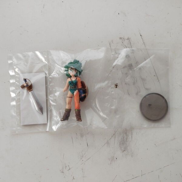 未使用 ドラゴンクエスト キャラクター フィギュア コレクション 女勇者 箱無し