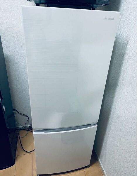 美品★2022年 約35000円で新品の購入で使用期間3年 冷蔵庫