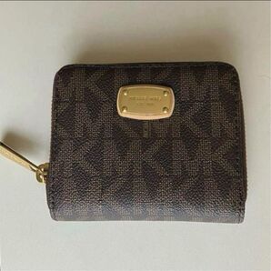 MICHAEL KORS 二つ折り財布 ダークブラウン シグネチャー MK ファスナー ゴールド ロゴ マイケルコース 刻印 美品