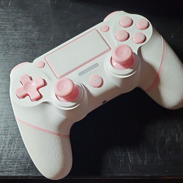 プレイステーション4対応 コントローラー ピンク/白