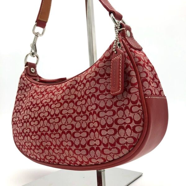 【超美品】COACH コーチ アクセサリーポーチ ハンドバッグ ワンショルダーバッグ 肩掛け ミニシグネチャー 赤
