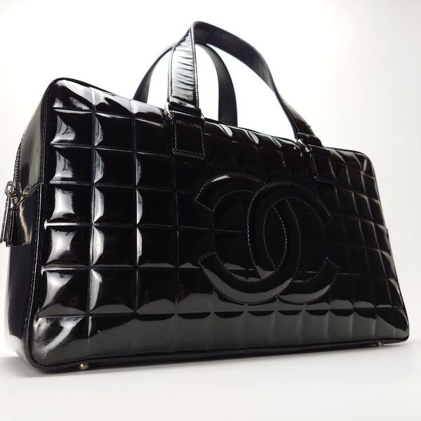 CHANEL シャネル チョコバー ハンドバッグ パテントレザー エナメル 黒 ボストンバッグ