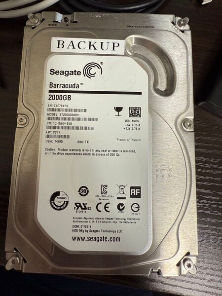 完動品 Seagate Barracuda 2000GB HDD ST2000DM001ハードディスク