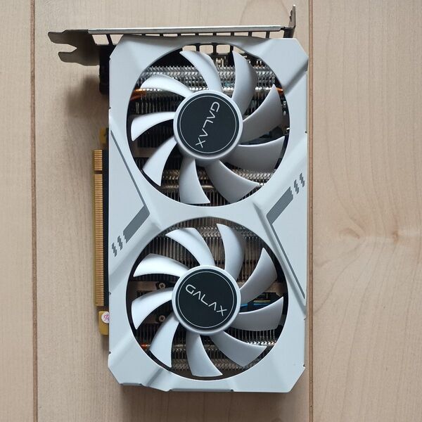 rtx2060 玄人志向 ホワイト