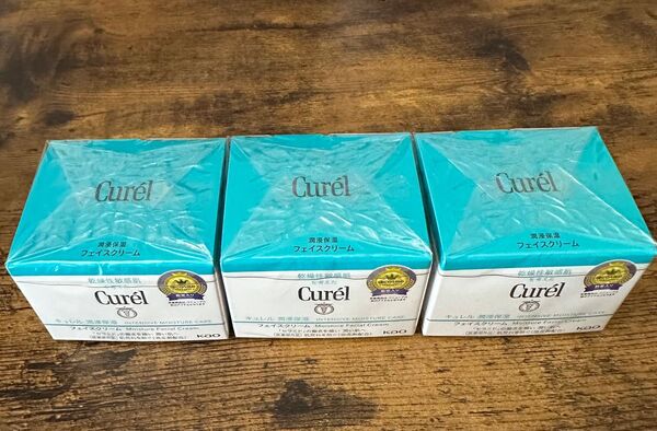 《3個》花王【キュレル curel】潤浸保湿フェイスクリーム40g 敏感肌・低刺激 セラミド Kao Curel スキンケア
