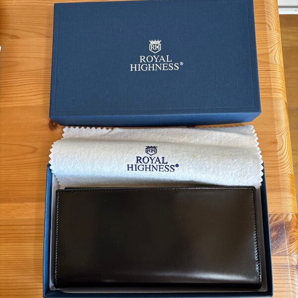 Royal Highness 二つ折り財布 ブラック レザー