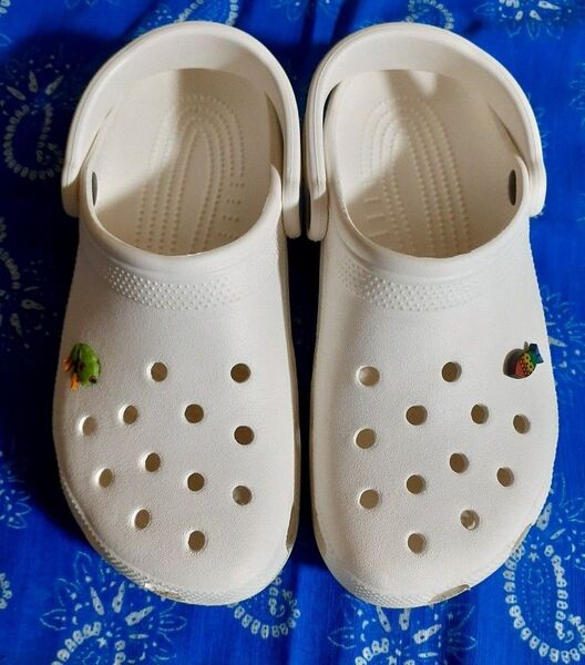 CROCS クロックス クラッシック サンダル 白 25cm~25.5cm W9 M7