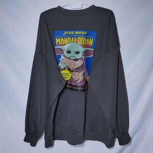 新品 トレーナー 4L グローグー マンダロリアン スターウォーズ スウェット